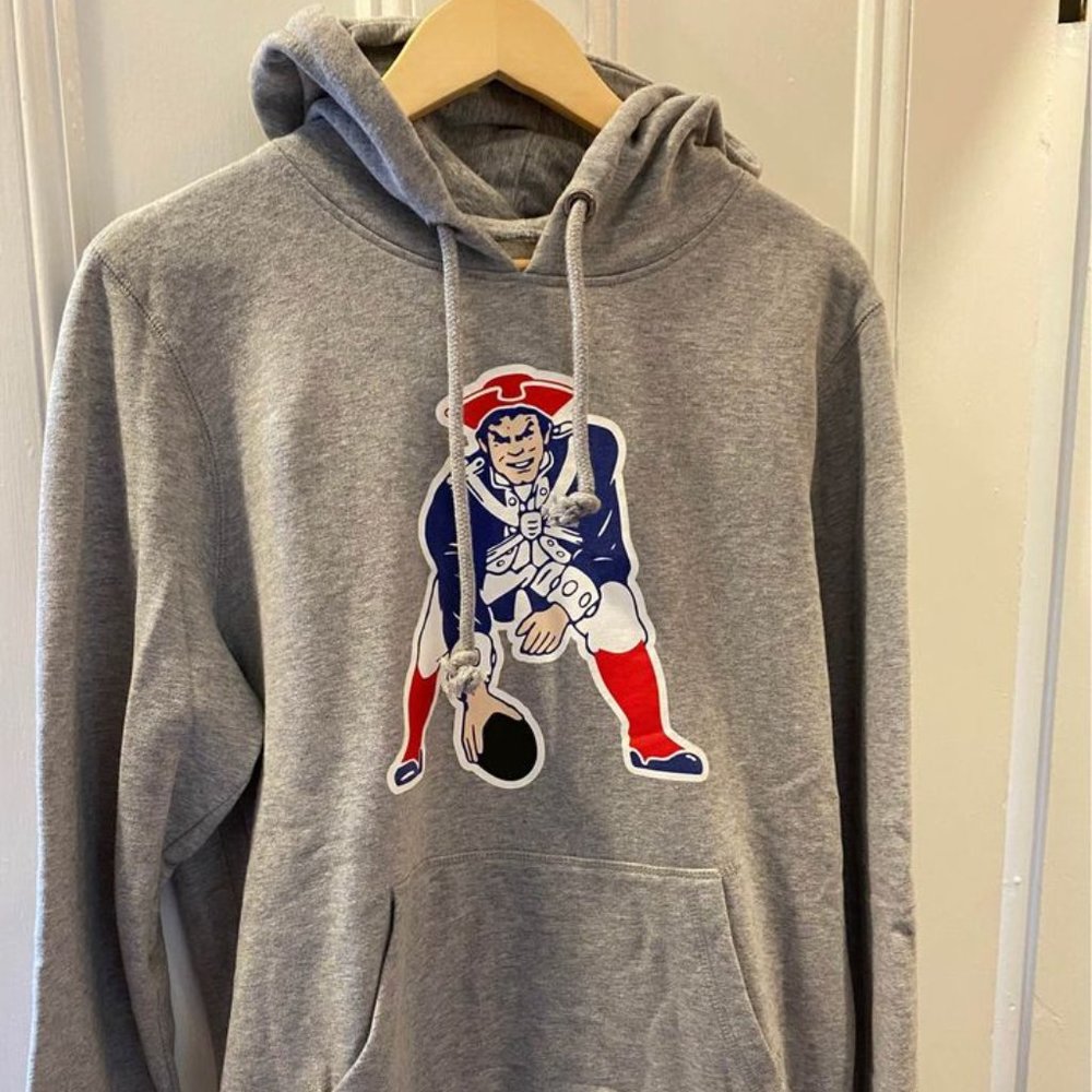‘47 Brand Patriots Retro Sweatshirt (Grey)